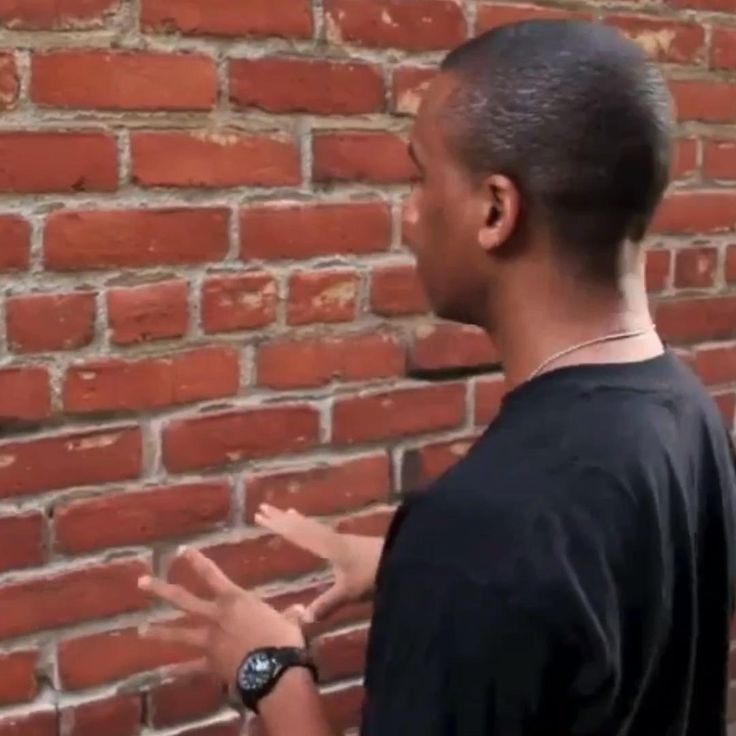 Str4wb3rrysnx's tweet image. como se siente tuitear últimamente: