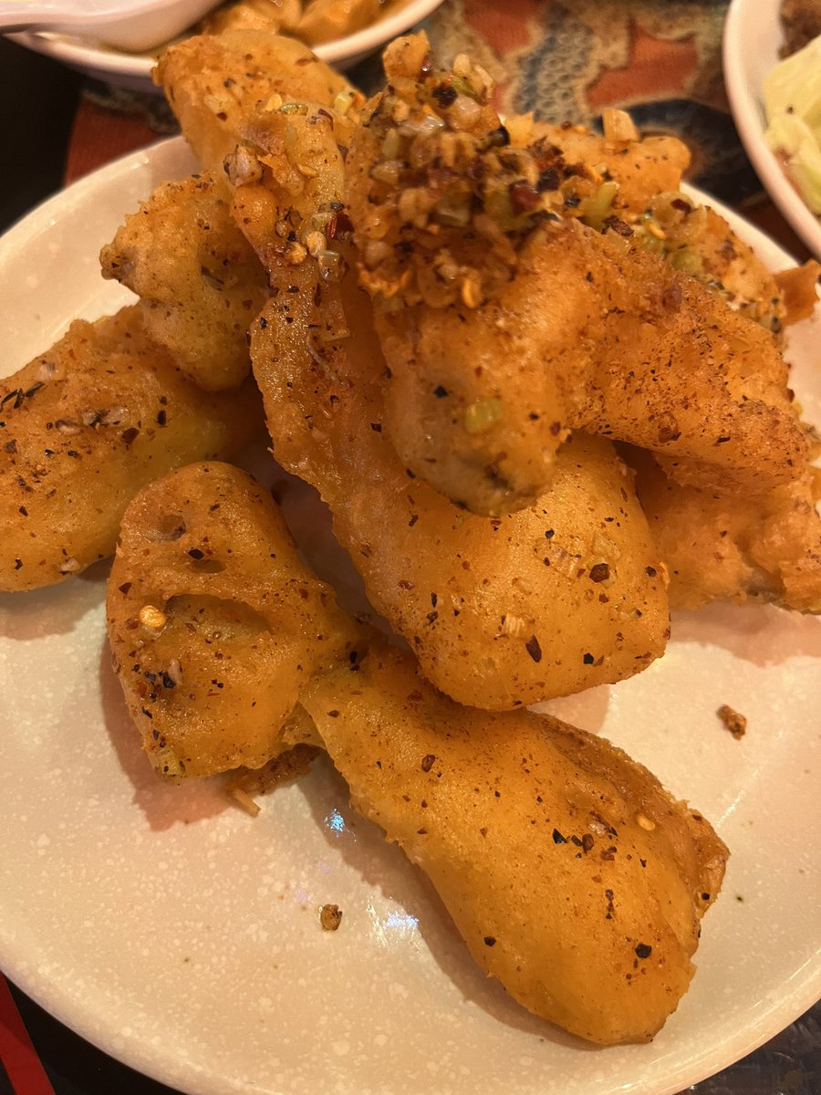 kingG0723's tweet image. 村民の皆さん!こんにちわ!(挨拶)
最近昼に挨拶が増えてる理由ですか??へへ、内緒😉✨✨
いや、朝バタバタして忘れがちってだけなんですけどね!!?
本日は22時から!柴エナさんの枠にお邪魔します!!✨✨✌️めっちゃ楽しそうなことやるみたい!!後ほど引用RTします!!お楽しみに!!😉✨✨