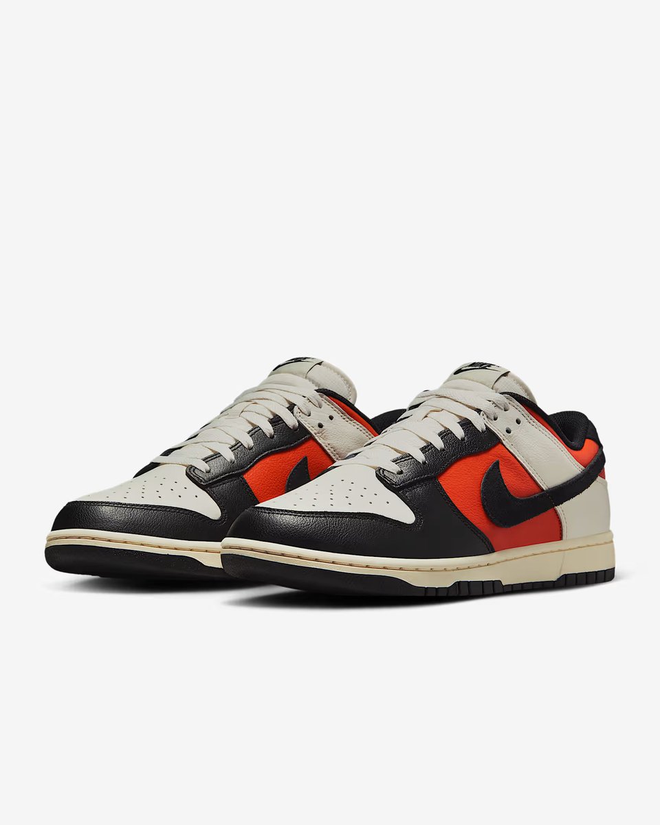 HoomanDeals's tweet image. Prices shown are after the code SPORT #ad 

$34.38 was $85
Giannis Immortality 4 &quot;Halloween&quot;
mavely.app.link/e/pekugwComVb

$60.78 was $125
Nike Dunk Low Retro SE Leather/Suede
mavely.app.link/e/y8pXXoDomVb

$52.78 was $120
Nike Dunk Low Retro
mavely.app.link/e/YvnpHaEomVb