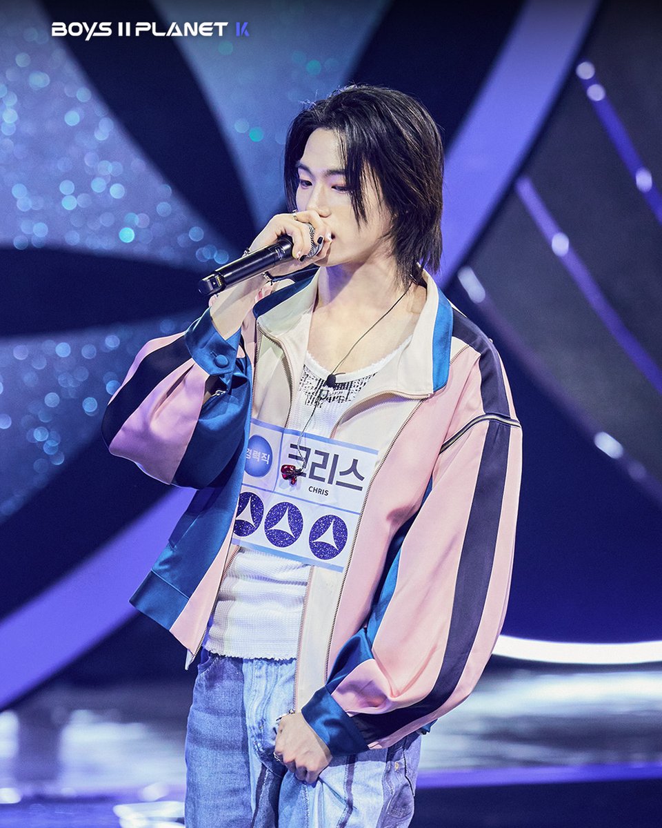 _mnetboysplanet's tweet image. [2회 계급 결정전] 비하인드 포토 #2 📸 I 크리스    

소년들의 여정이 시작된 첫 무대 비하인드 🔍

소년들의 더 많은 정보를 알고 싶다면?
Mnet Plus ▶ share.mnetplus.world/boys2planet
YouTube ▶ youtube.com/@BOYSPLANET.OF…

[BOYS II PLANET]
매주 목요일 밤 9시 20분 본방송

==

[EP.02 Class Test]…