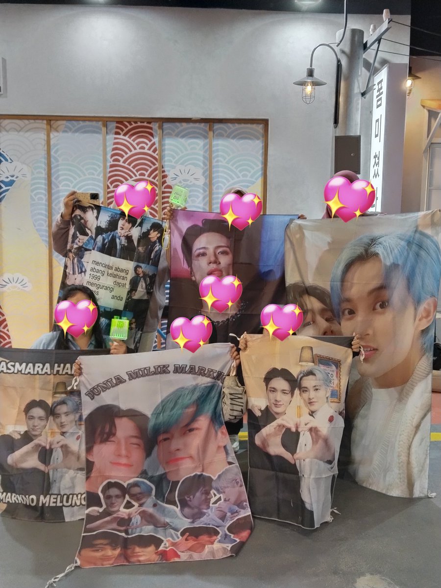 marknoverse_id's tweet photo. Marknoist turut hadir di event noraebang kemarin. Gak sabar buat ketemu Marknoist di piknik nanti yeay! 

See u di piknik nanti Marknoist!💙 https://t.co/sPsbOiFXcE