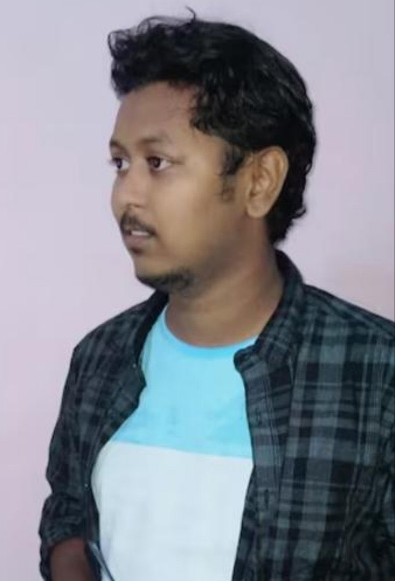 VgowthamS's tweet image. So apparently,according to few overactive YCP Sherlocks..this guy is @trollycp 

Yes..this is him..I met him twice..I can confirm

Dorikipoyav..inka neeku mamuluga undadhu @trollycp 😂