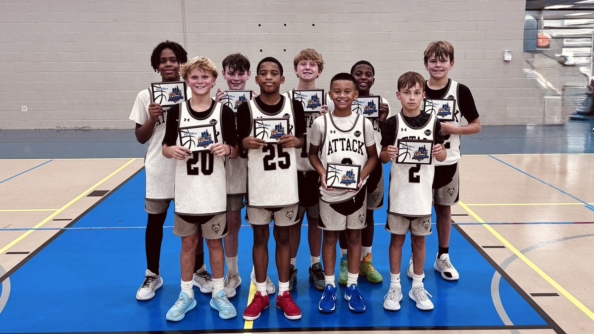 justin_vahl's tweet image. Illinois Attack went 7-0 this weekend to win the National Summer Classic 5th grade championship 🏆
@IllinoisAttack
@NSC_Chicago