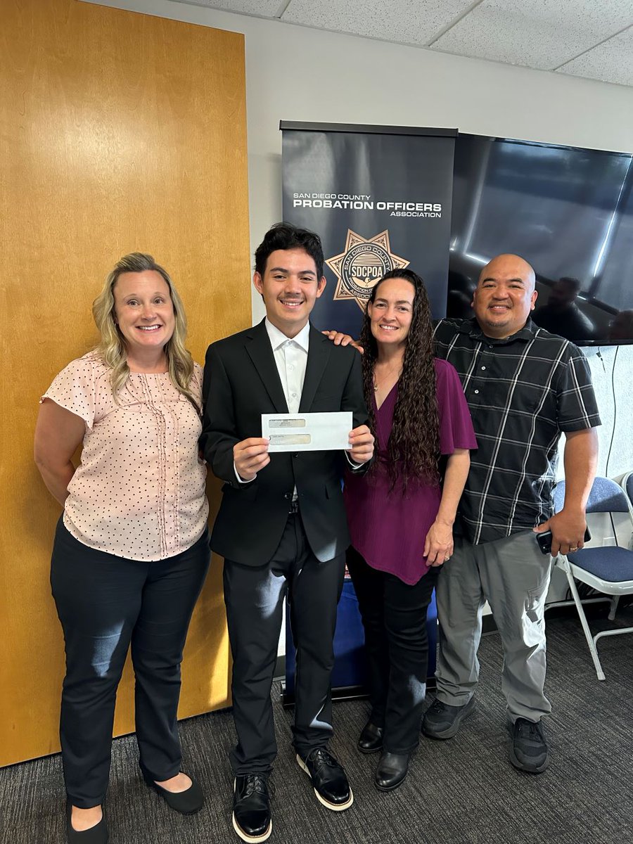SDCPOA's tweet image. Congratulations to our 2025 SDCPOA scholarship winners: Sophia, Ryan, Jordan, Trevor, Mia, and Camryn! This year, the SDCPOA awarded $4,000 to these high school graduates. We look forward to hearing about their college journey and successes!
#Congratulations #scholarship #sdcpoa
