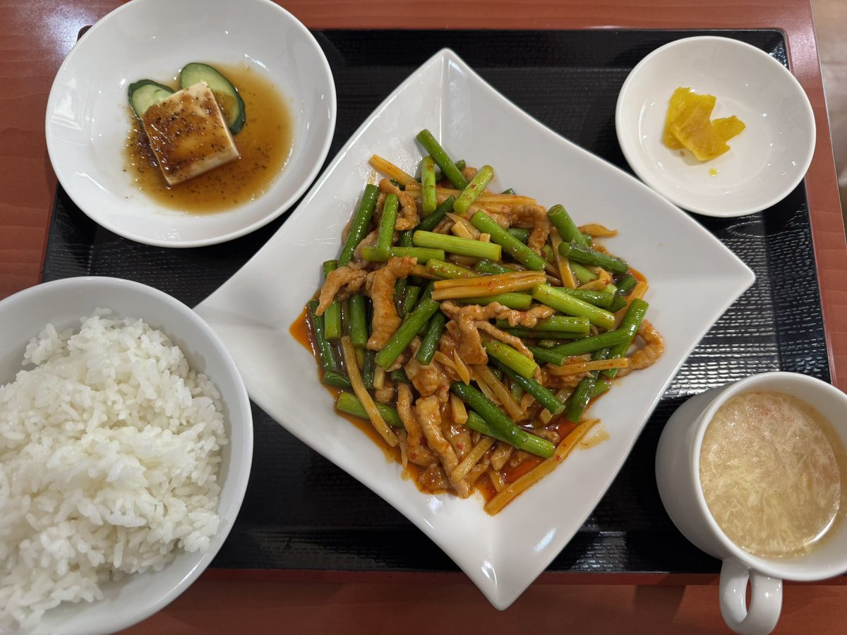 sssgmiso's tweet image. 夏、ニンニクの芽が主食になりがち。体がビタミンを求める！