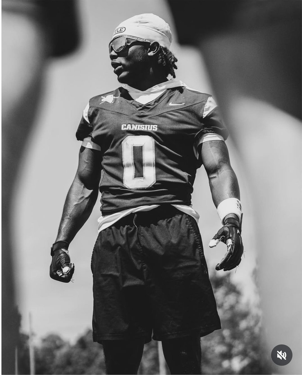 Paulwoods2's tweet image. 🦁..Year 3 loading!!
4⭐️ RB @ElijahKimble0 @UAFootball @adidasfootball @CanisiusHSFB @DemetricDWarren @TheUCReport Top ESPN 300
#10 RB IN THE COUNTRY