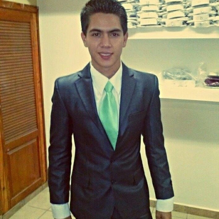 Matthewggukk's tweet image. Familia..
Tenemos que hablar