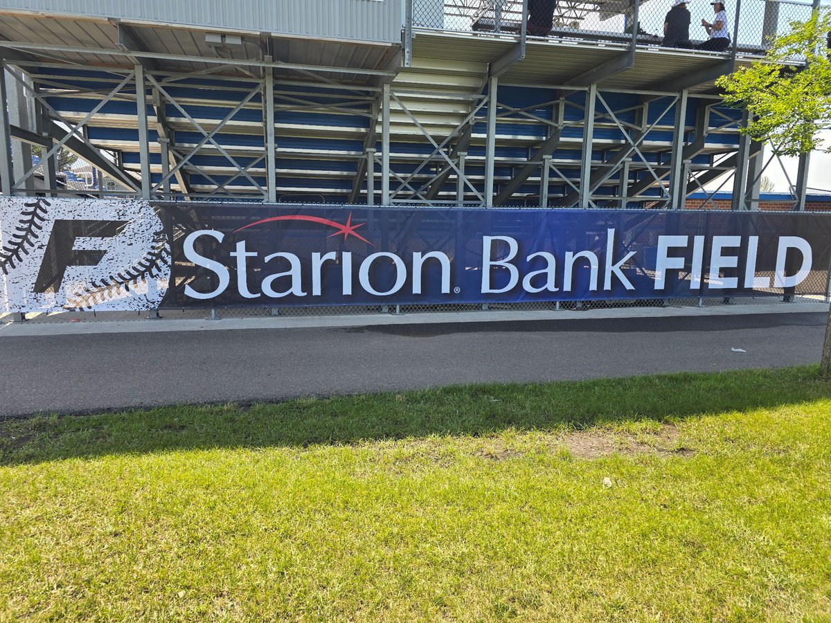 Post400Baseball's tweet image. The new windscreens are up at Starion Bank Field as we prepare for the upcoming Central Plains regional tournament.
#post400