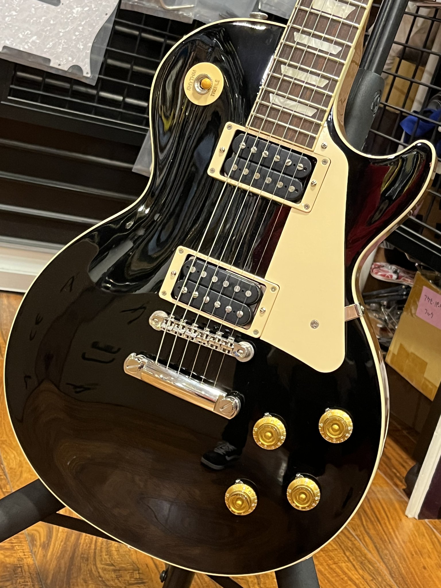 吏奏ページ イケベ楽器店プレミアムギターズ on X: 