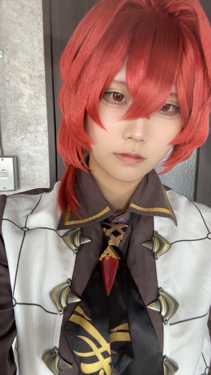 amno__oO's tweet image. 今日は部屋を借りて撮影してます