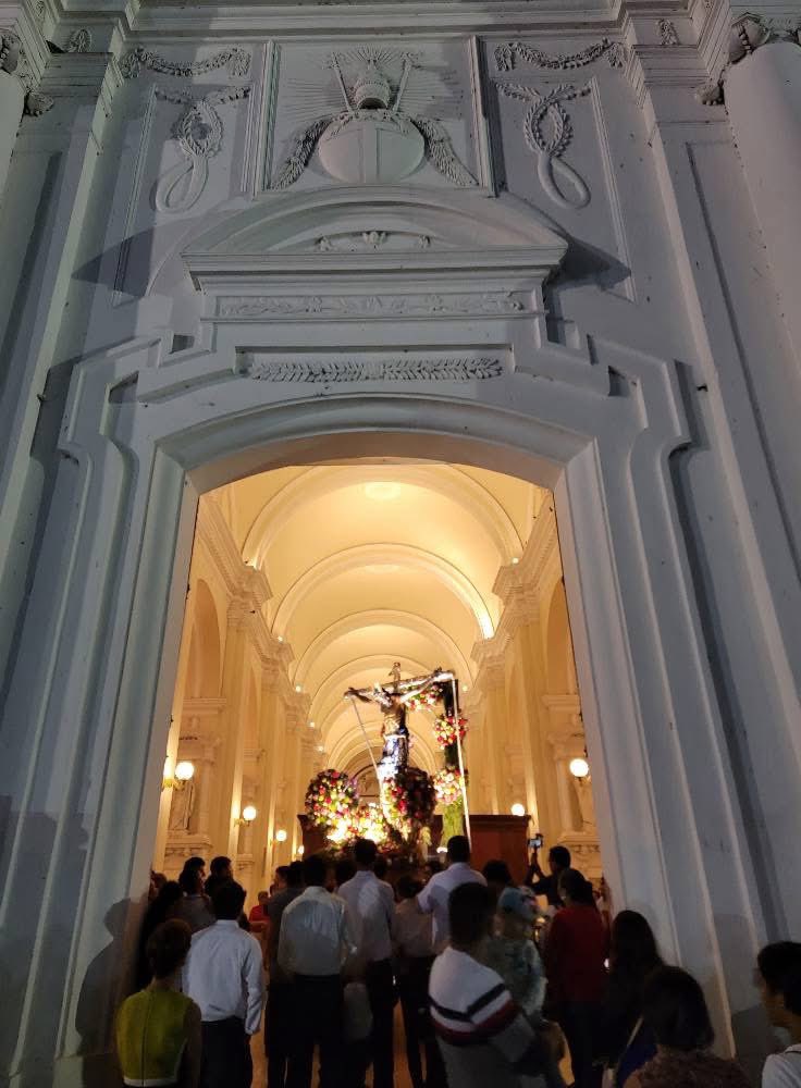 mpatricia_m's tweet image. Este año, el régimen de Ortega y Murillo prohibió que las tradicionales procesiones de la imagen venerada de la Sangre de Cristo recorrieran las calles de León, limitándolas al interior de varias parroquias históricas como San Juan Bautista de la Estación, el Santuario de…
