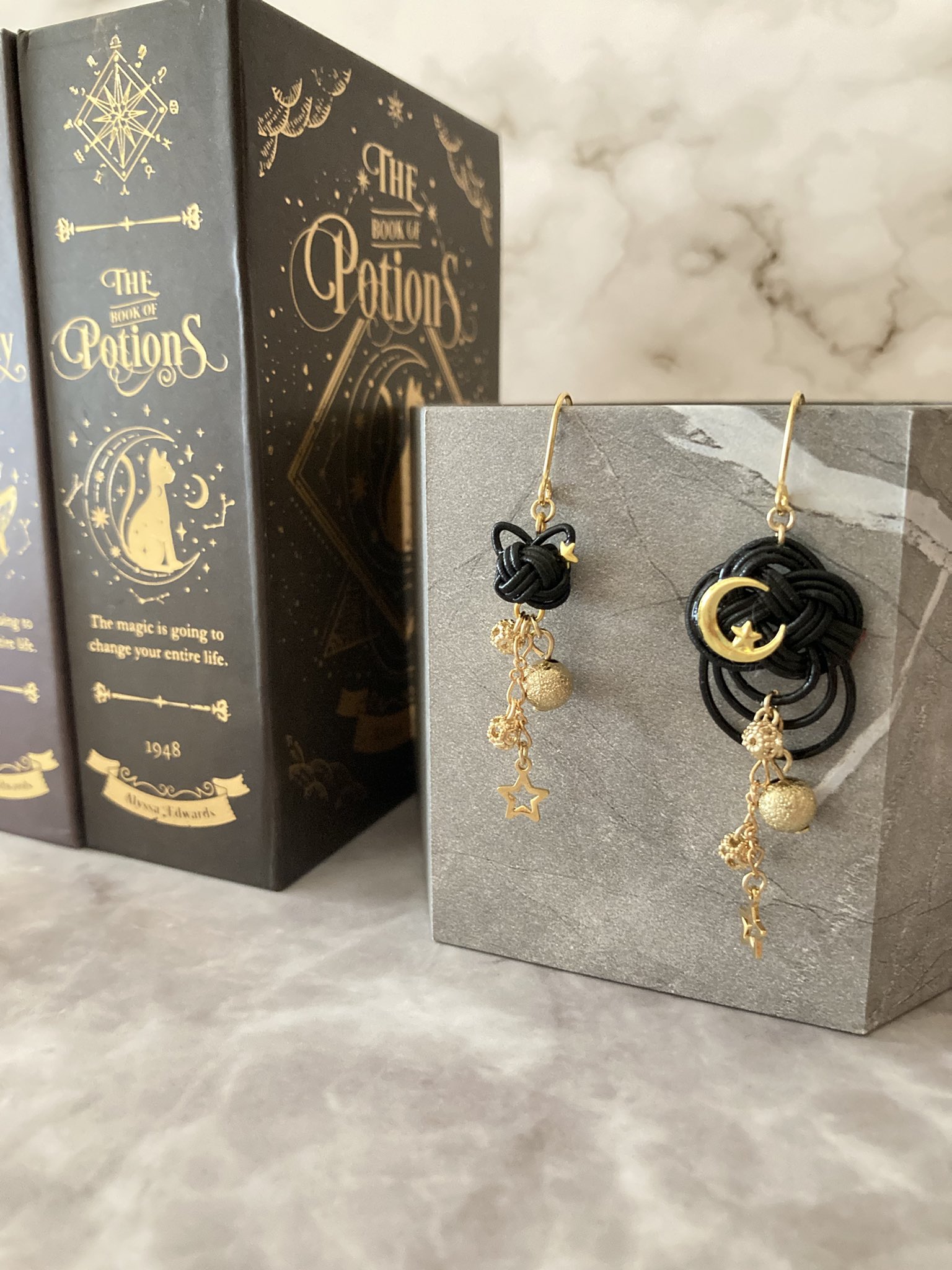 ゴシック黒猫魔術黒魔術 ✨ ゴシック黒猫魔術黒魔術 ✨ 限定1点】黒猫ゴシック - 黒詩ろ