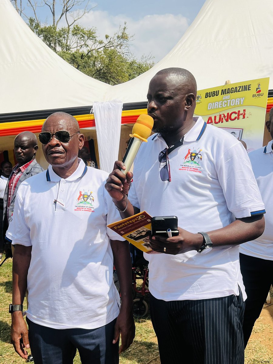 Kachaina1's tweet image. BUBU Under @mtic_uganda wants @Kachaina1 to change name from Kachaina to kana Uganda 🤣🤣🤣🤣🤣 or any other Ugandan Name
What do you say on this 😅😅😅
Wait for the video 😆😆Nyowe nakaba😆