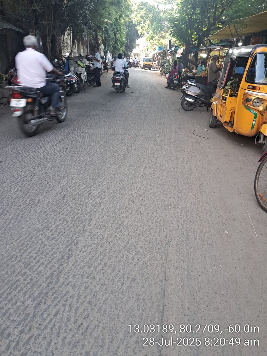 Arappor's tweet image. ஒரு சாலையை தோண்டினால் உடனே அன்றோ அடுத்த நாளோ புதிய சாலை போடப்பட வேண்டும். ஆனால் ஒப்பந்ததாரர்கள் சம்பாதிப்பதற்காக செலவுகளை சேமிப்பதற்காக அவர்கள் முதலில் ஒப்பந்தம் எடுத்த அனைத்து சாலைகளையும் தோண்டி விட்டு சென்று விடுகிறார்கள். பிறகு ஒவ்வொரு சாலையாக பொறுமையாக ஒரு மாதம் கழித்து…