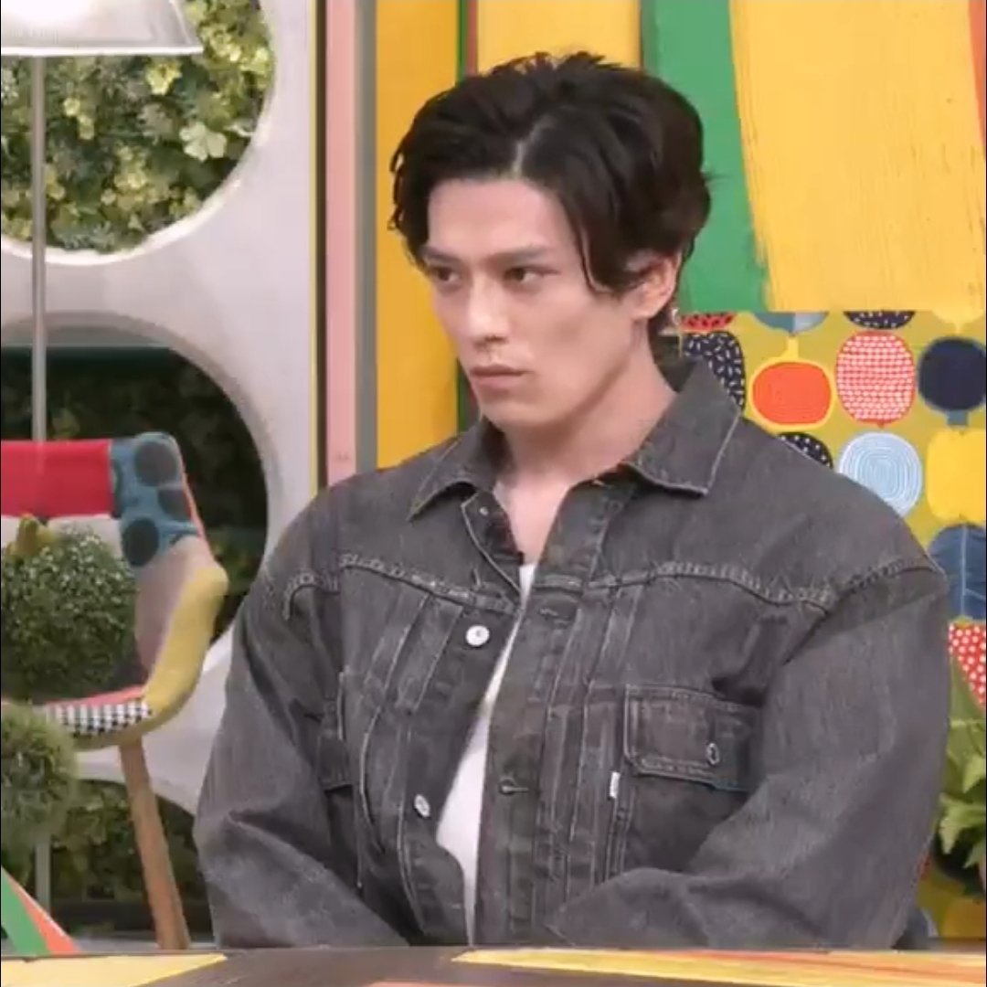 lost_in_zoro's tweet image. Mackenyu pls tone down the bitchiness 🤣🤣🤣🤣 I swear his face when he&apos;s serious vs smiling are like 2 different nations 😂😂