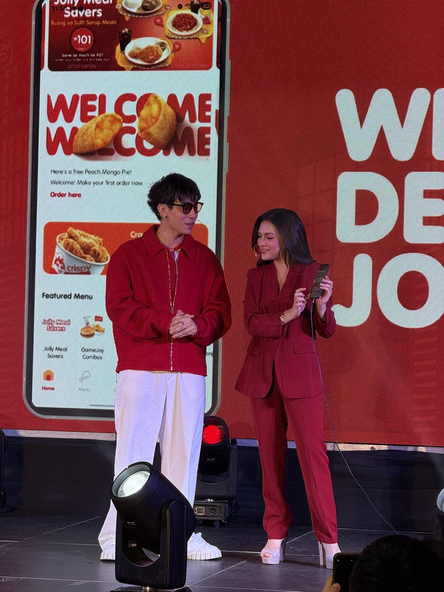 janenriquez_'s tweet photo. #MikBrentforJollibee #JollibeeApp https://t.co/41CRppp5my