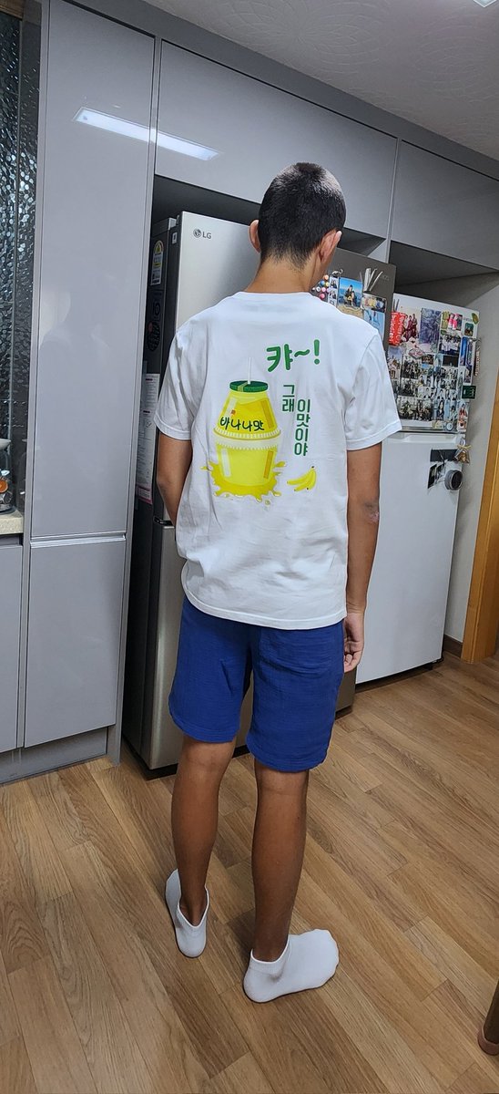 hjduck52's tweet image. 캬~~이거입고다니는 놈이 제 궁디6입니다ㅋ