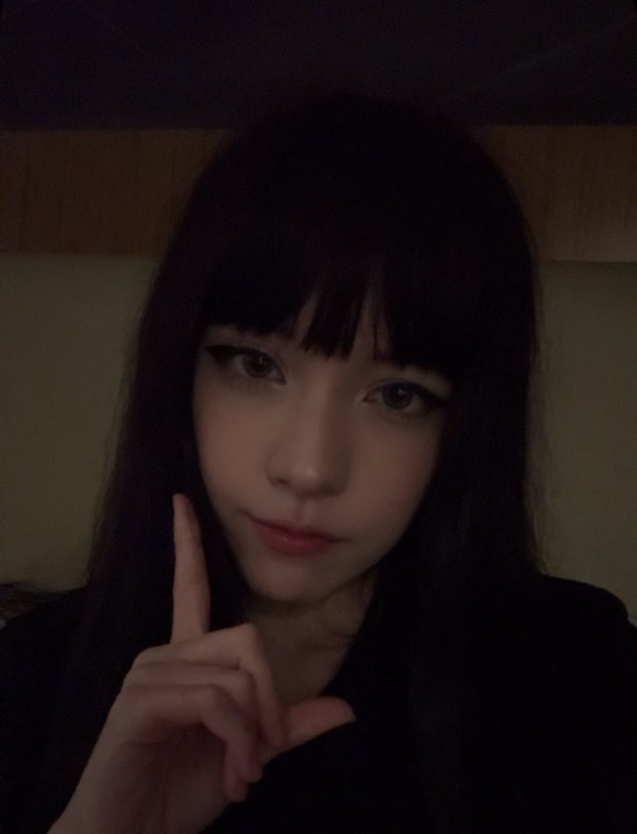 ny4nkuu's tweet image. erm actually ☝️