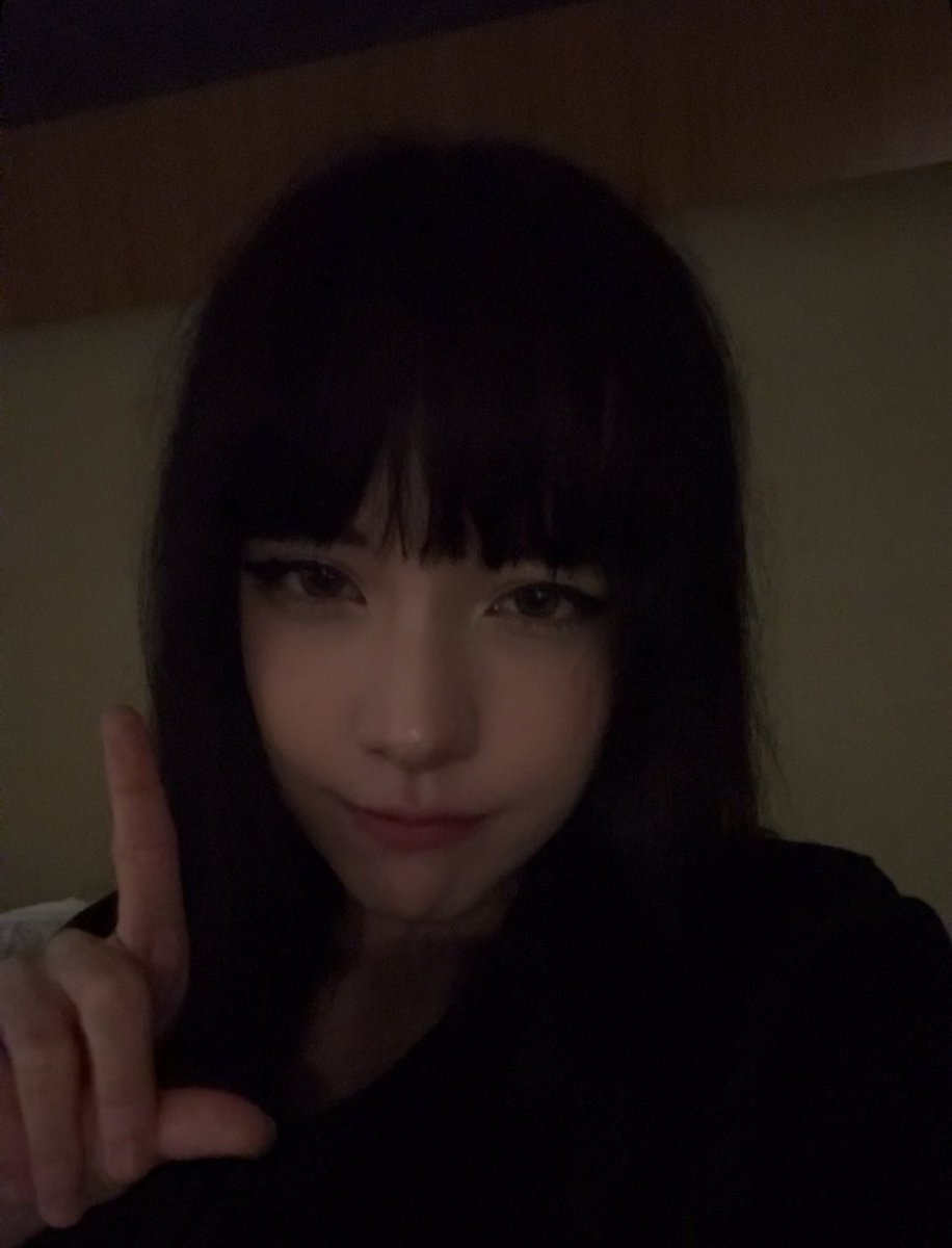 ny4nkuu's tweet image. erm actually ☝️