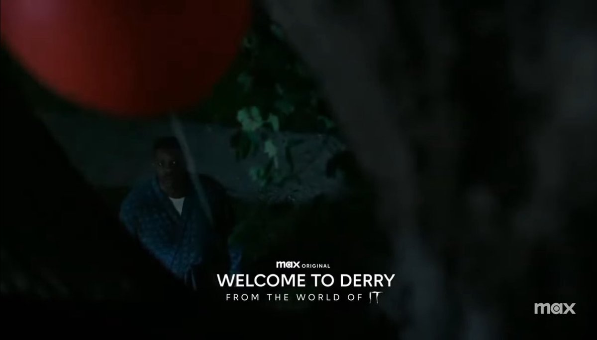 BasedGodOfHope's tweet image. So Pennywise left him balloons how nice. #ITWelcomeToDerry