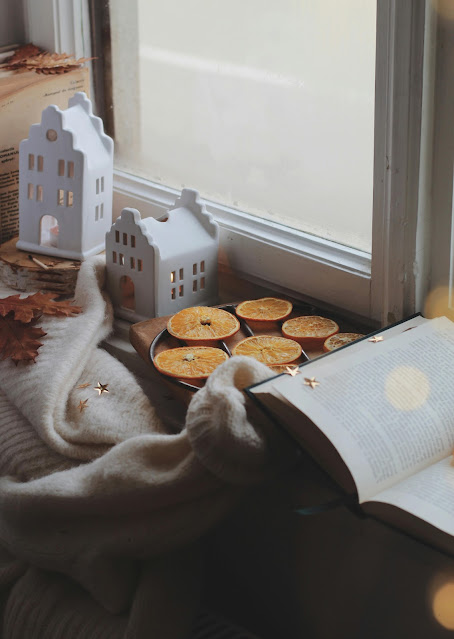 Debbie D. π¨π¦π©πͺ (@debbiedoglady) on Twitter photo Swedish Windows: Light, Life, and Lagom: Photo by Ioana Motoc on Pexels
Hello Bloggers - almost there! On Day 28 I'd like to tell you about light, life, and lagom in Sweden.
No flashy labels. No neon trend-hopping. Just clean⦠dlvr.it/TM8MtB by <a href="/GerberStutz/">Tamara Gerber-Stutz</a> Swedish Windows: Light, Life, and Lagom: Photo by Ioana Motoc on Pexels
Hello Bloggers - almost there! On Day 28 I'd like to tell you about light, life, and lagom in Sweden.
No flashy labels. No neon trend-hopping. Just clean⦠dlvr.it/TM8MtB by <a href="/GerberStutz/">Tamara Gerber-Stutz</a>