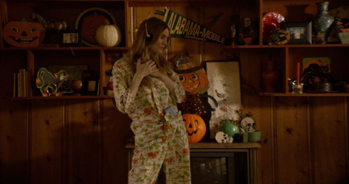 TheReelRapNerd's tweet image. Cracked open my first pumpkin beer of the year & watching
"The Third Saturday in October"
@tsiofilms
