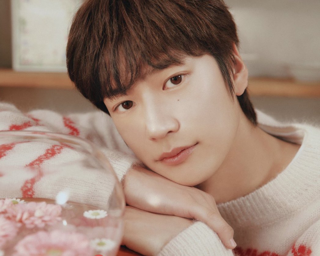 mintmag_th's tweet image. รอชม! มีรายงานว่าหนุ่ม #นาอินอู นักแสดงผู้เคยฝากผลงานเรื่องดังอย่าง Marry My Husband เตรียมปรากฏตัวเป็นแขกรับเชิญสุดพิเศษในซีรีส์เรื่องใหม่ TWELVE ของ Disney+ ที่จะออกอากาศตอนแรกในวันที่ 23 สิงหาคมนี้ จะออกมาในตอนใด เหล่าแฟนๆ รอลุ้นกันไว้เลย 💚
#NAINWOO #나인우
#MintNews