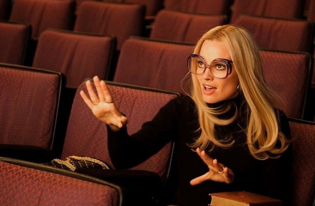 Así estaba viendo el final de NO NOS MOVERÁN, en el cine. 

Hay muchas cosas que decir de esta película… la más importante es que vale la pena verla en cines.