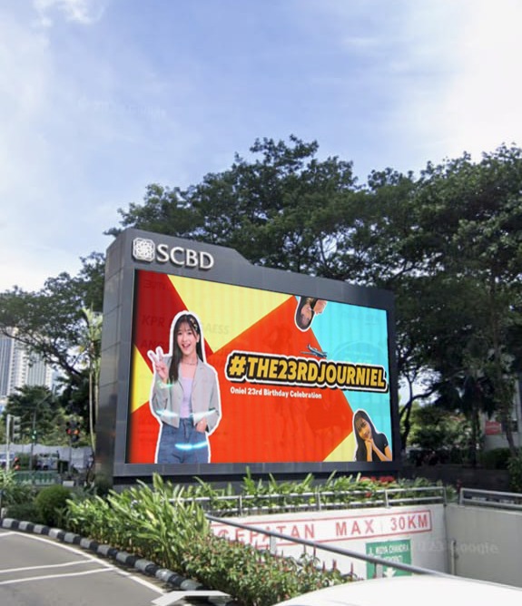Halo guys! 
Kita ada info buat kalian yang mau ikut memeriahkan ulang tahun oniel yang ke-23. Kita buat project videotron yg bisa kalian lihat &amp; abadikan. Lokasi nya ada di 2 tempat berbeda :

📍SCBD LOT 9
⏰29 Juli 2025 ( 06.00 - 23.00 )

Buat yg mau ikut meramaikan ditunggu!🤗