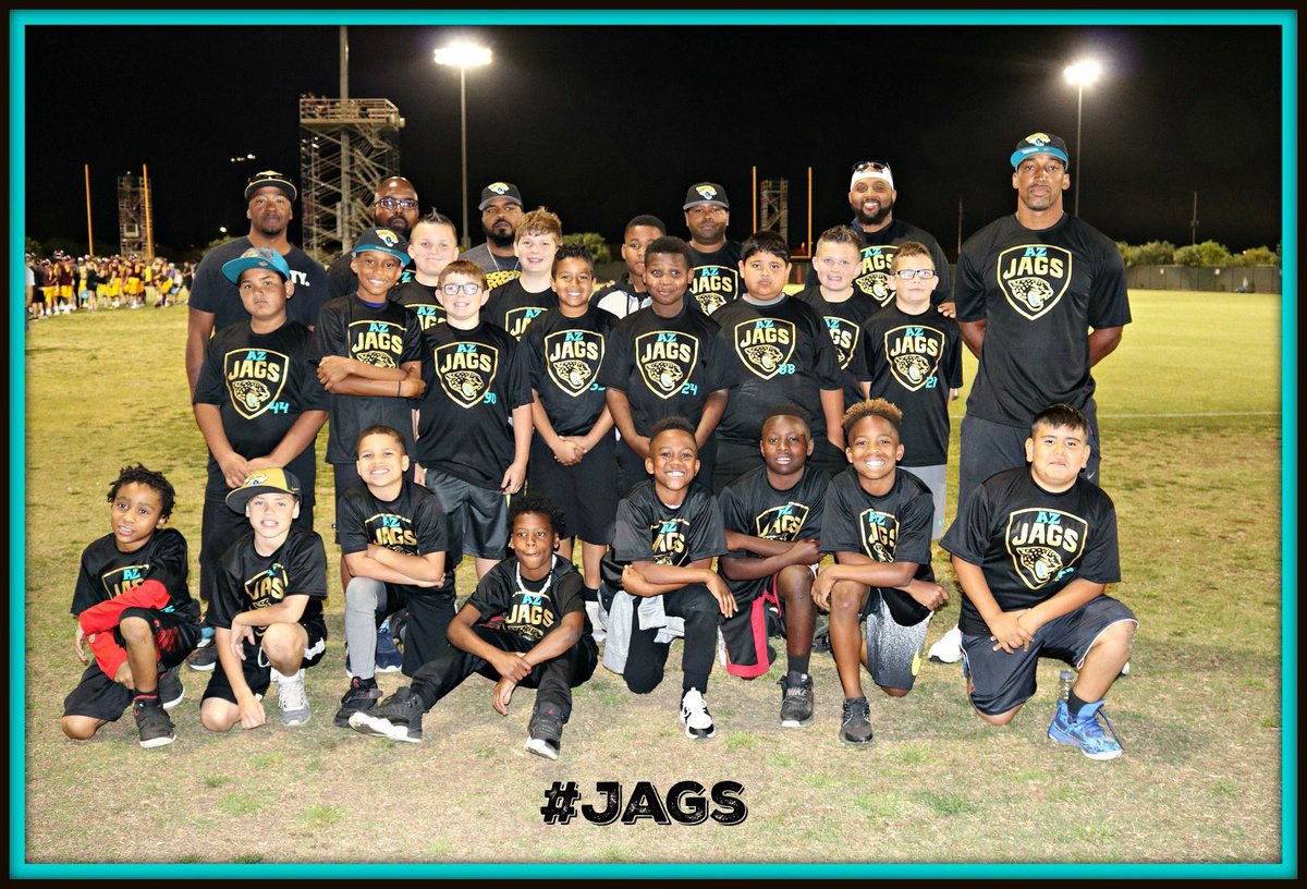 Coach Horne (@horne34life) on Twitter photo Throw back pic some big time 2026 and 2027 ballers in this pic been blessed to be apart of their journey excited to see what they do these last year or two!! <a href="/JCoryHorneJr34/">J’Cory Horne Jr | C/O 2027</a> <a href="/noahrobertsss/">Noah Roberts</a> <a href="/demeloadams/">De’Melo Adams</a> <a href="/LoganWende25595/">Logan Wendelschafer c/o 26</a> <a href="/JakeH_2027/">Jake Hildebrand</a> <a href="/JadenBurrell33/">Jaden Burrell</a> <a href="/trekennardIII/">Tre Kennard III</a> Kalebjones (UofA) Throw back pic some big time 2026 and 2027 ballers in this pic been blessed to be apart of their journey excited to see what they do these last year or two!! <a href="/JCoryHorneJr34/">J’Cory Horne Jr | C/O 2027</a> <a href="/noahrobertsss/">Noah Roberts</a> <a href="/demeloadams/">De’Melo Adams</a> <a href="/LoganWende25595/">Logan Wendelschafer c/o 26</a> <a href="/JakeH_2027/">Jake Hildebrand</a> <a href="/JadenBurrell33/">Jaden Burrell</a> <a href="/trekennardIII/">Tre Kennard III</a> Kalebjones (UofA)