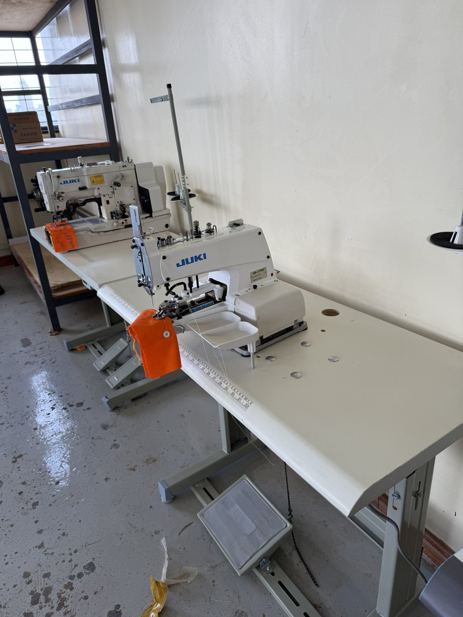 PatoJuktex's tweet image. We are open🙏
I sell all types of industrial sewing,knitting and computerized embroidery machines.
📞0724715785
📍Uhuru market off jogoo rd
juktex.com