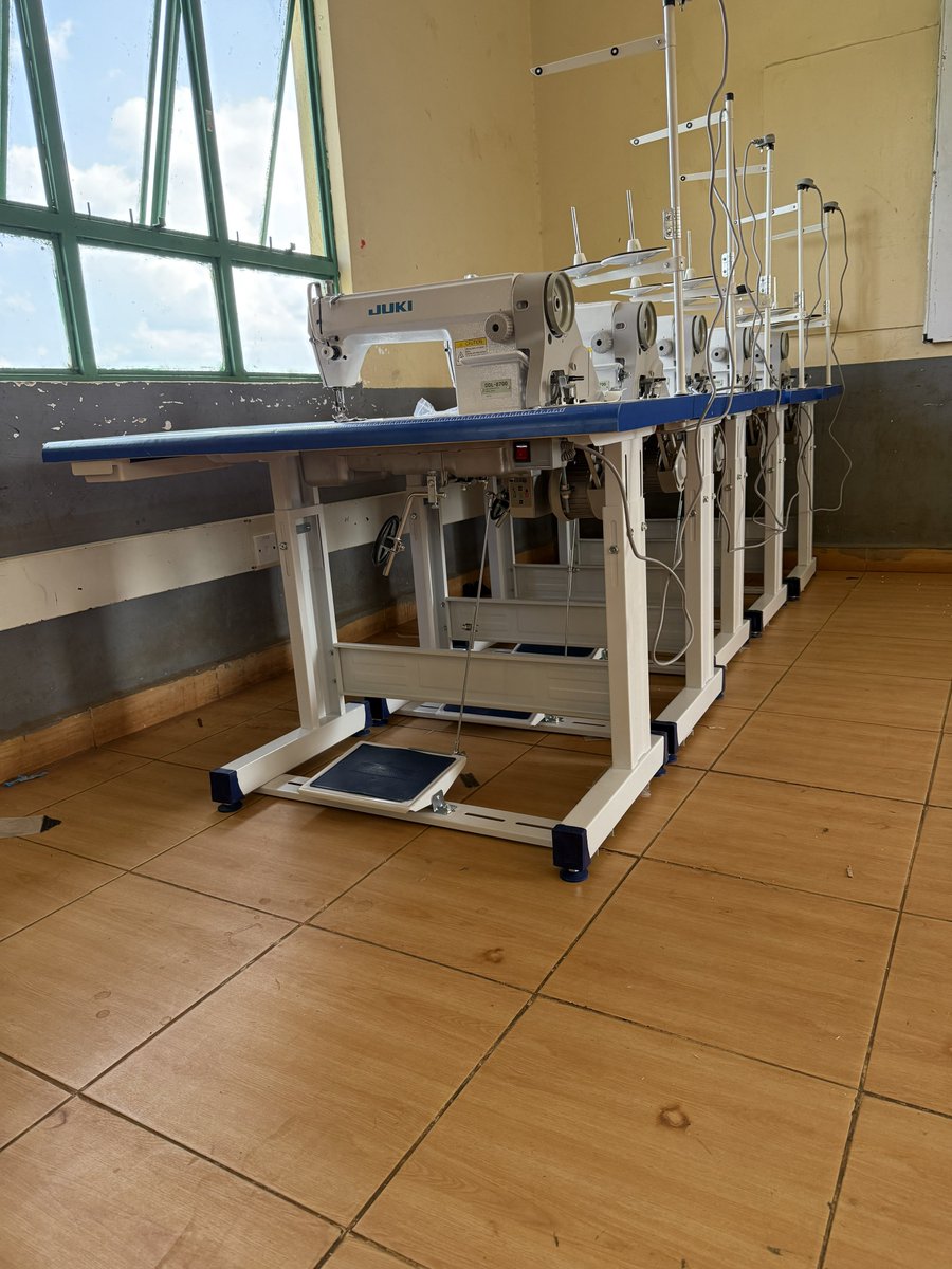 PatoJuktex's tweet image. We are open🙏
I sell all types of industrial sewing,knitting and computerized embroidery machines.
📞0724715785
📍Uhuru market off jogoo rd
juktex.com