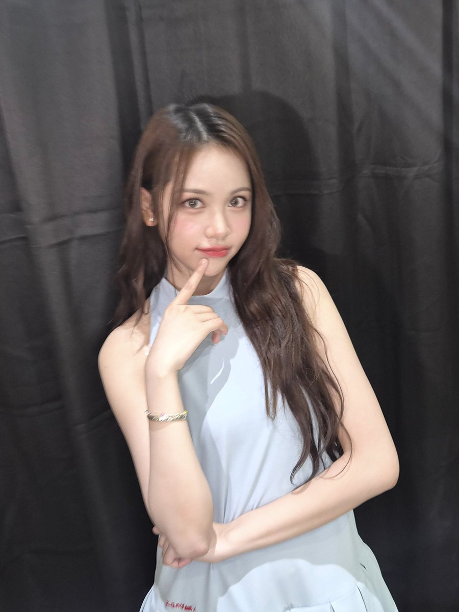 amlified's tweet image. The girl of everyone’s dream😫

 #CARMEN #카르멘