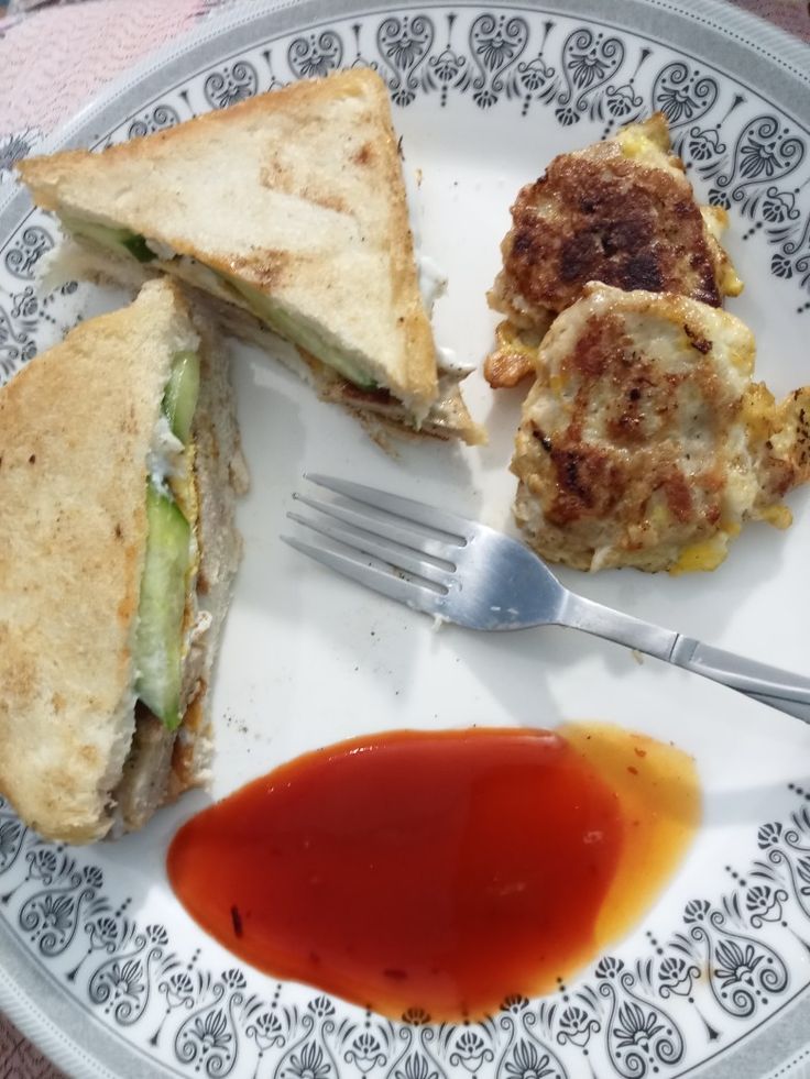 Naina__8's tweet image. और बताओ ...नाश्ता मिल गया या इंतजार में हो 😋😋