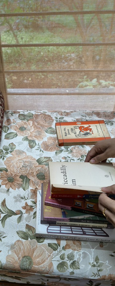 reader_wanderer's tweet image. The girl has discovered PGW and is now deep diving into his world....
#BookTwitter @PGWodehouseUK @inimitablepgw @serioustaurean @Geeky_Foodie