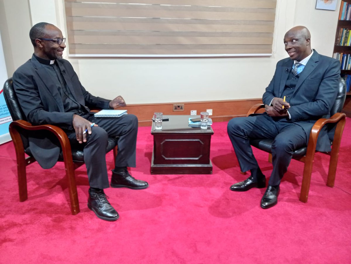 Umuthi tabarira-ini ya #UrumweWitu turaunanira njung'wa na mwandiki munene ngwataniro-ini ya NCCK, Rev. Canon Chris Kinyanjui.