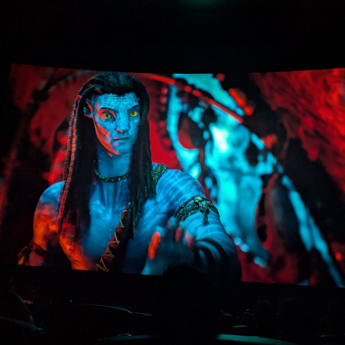 varsham214's tweet image. Avatar 3 trailer in IMAX is spectacular
A visual feast incoming 💥💥💥
Just look at those colours 🤌