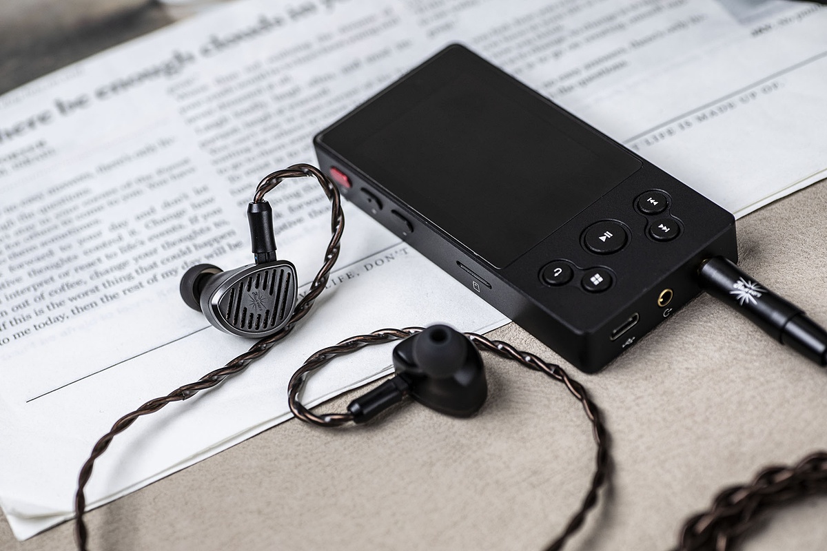 avwatch's tweet image. Kiwi Ears、4種類のドライバーを採用したオープンバック設計のIEM「Septet」 av.watch.impress.co.jp/docs/news/2034…
