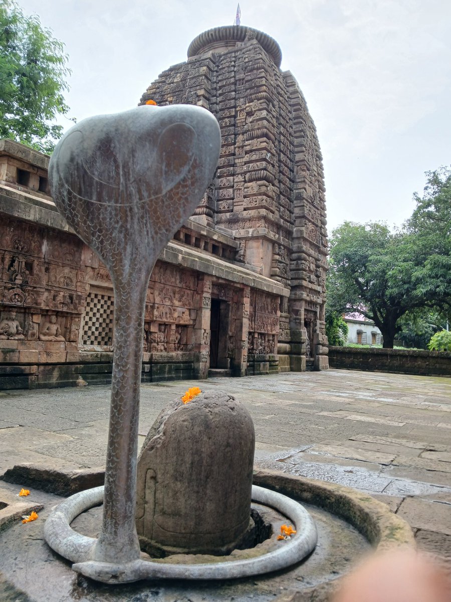 tapai02's tweet image. नमः शिवाय 🙇🏻‍♀️
