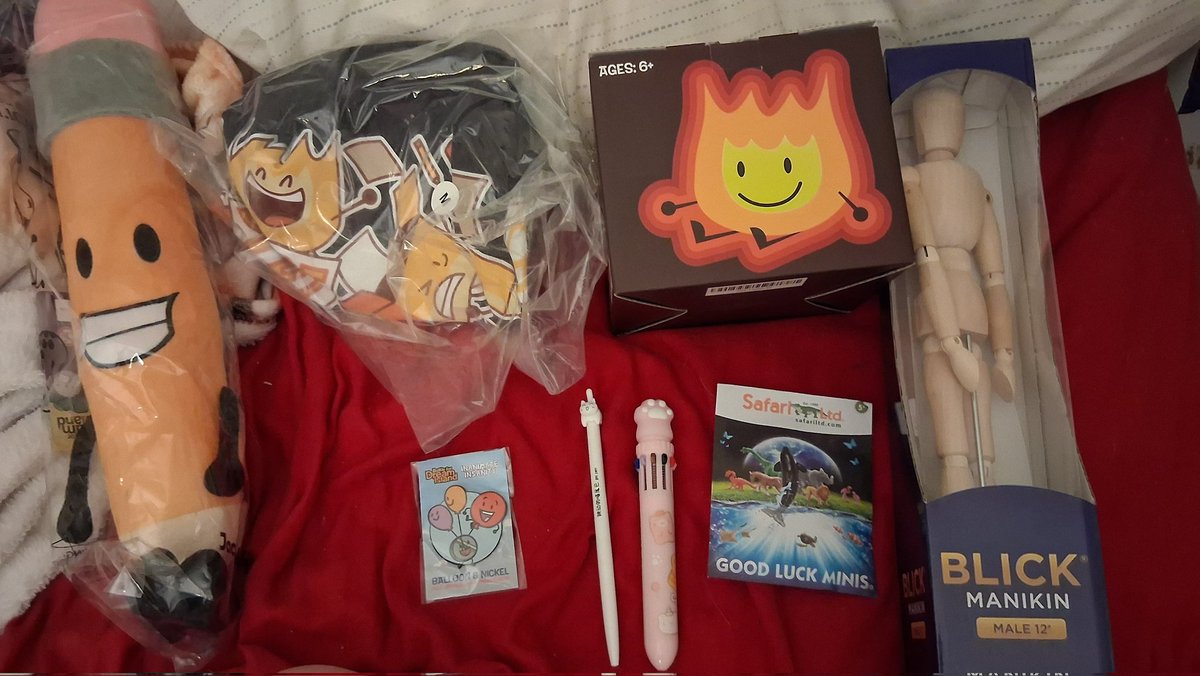 dazaithetoucher's tweet image. finally home, rate the haul๐๐๐