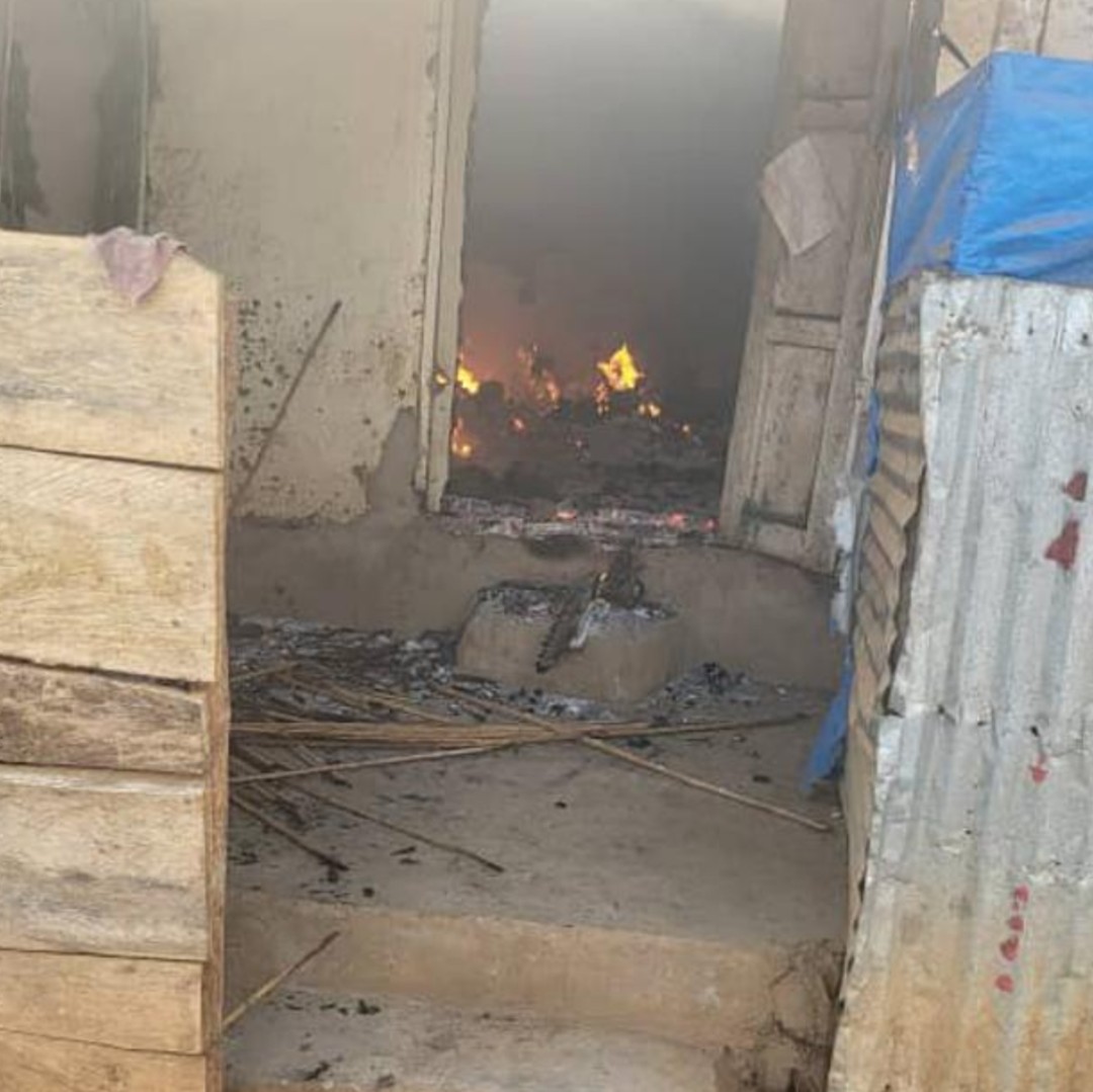 Un groupe islamique armé a tué au moins 43 fidèles dans une église de  Komanda en République Démocratique du Congo.
Là, on en parle fort peu. Il est clair que dans l'imaginaire de certains, un chrétien mort est beaucoup moins grave qu'un Gazaoui mort.
Curieux monde où les