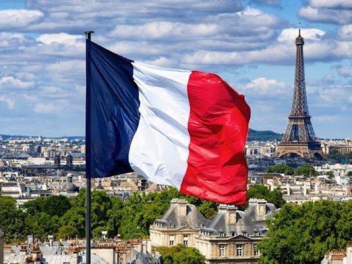 TelegraphPak's tweet image. #BREAKING 

Massive cyberattack hits French defense sector.

Naval Group, France’s top shipbuilder, has suffered a major breach.

Over 13GB of internal data leaked so far as part of a 1TB data dump. THALES, Dassault, and Safran also affected.