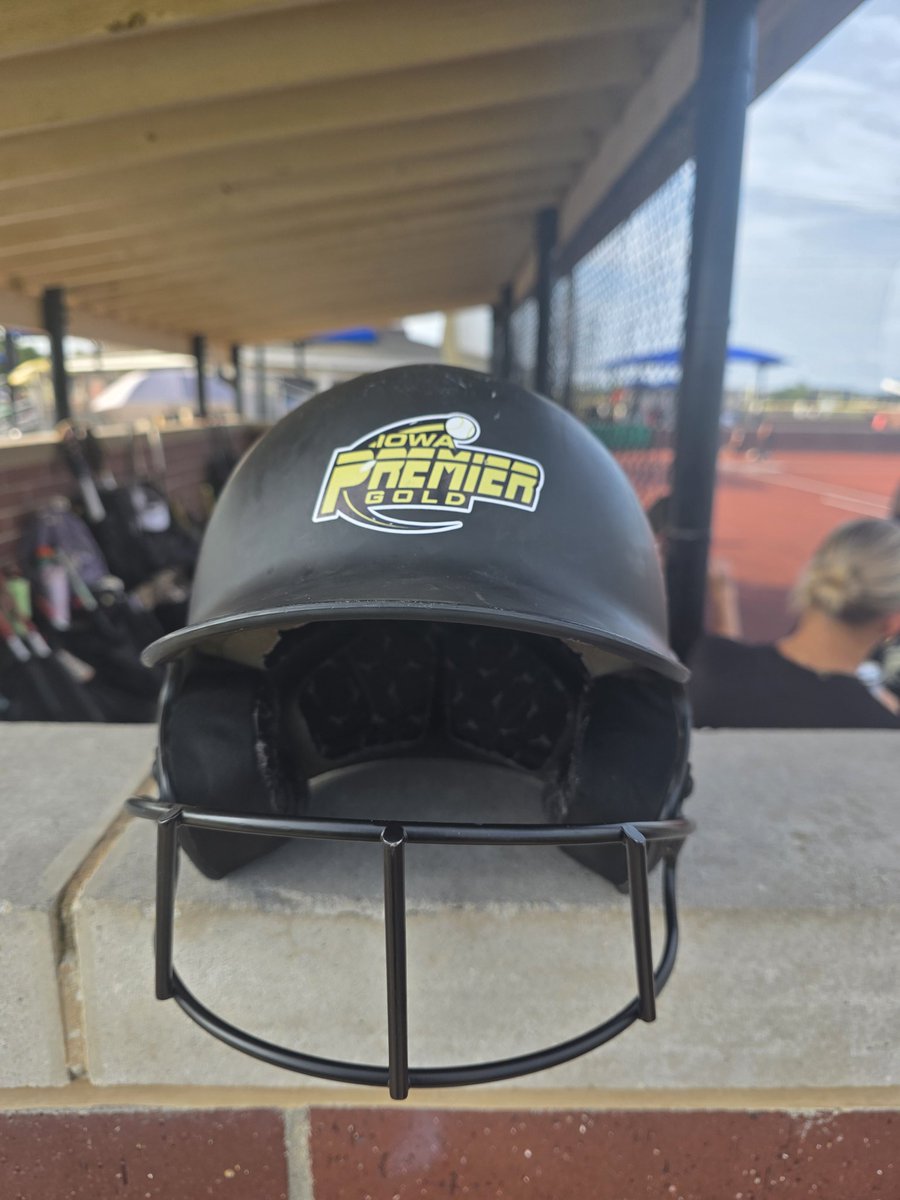 <a href="/HouseofPitching/">Bill Hillhouse</a> .  We are with you Coach.  🙏💛🖤
