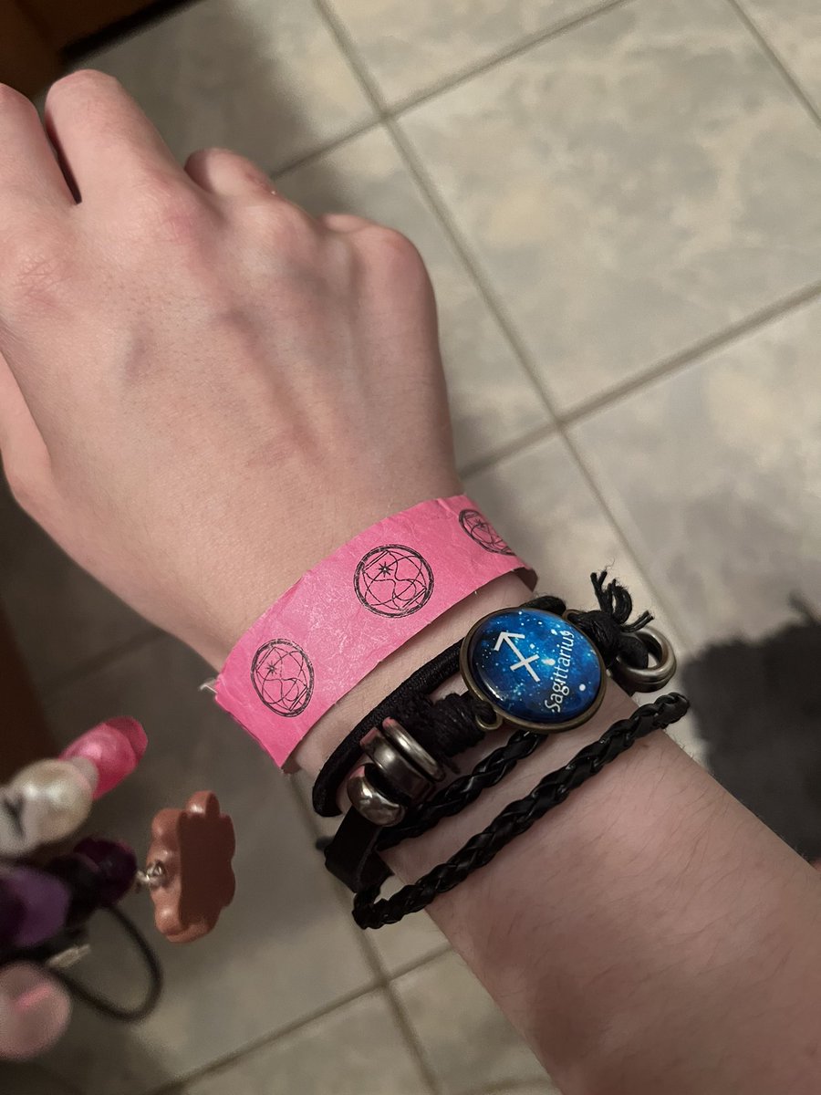 woosanify's tweet image. field wristband big debut as a new daily bracelet