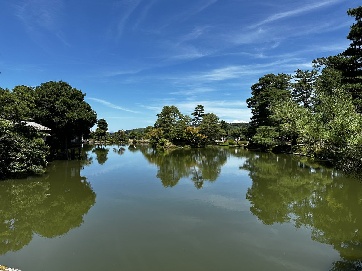 chagenabe's tweet image. 金沢、晴天がすぎる☀️
