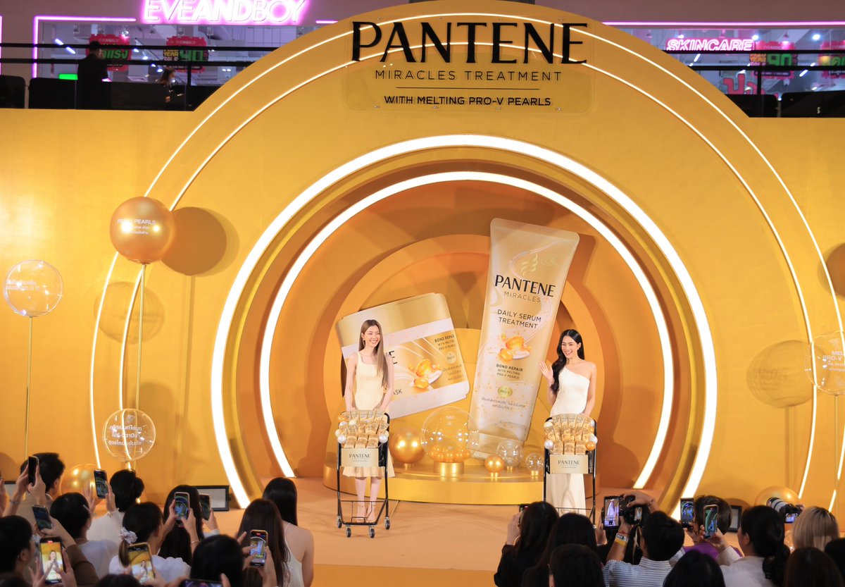 Twentyfournew's tweet image. “หลิง – ออม” พาคนไทยอินเลิฟประสบการณ์ “ปังฏิหารย์ผมสวย” ใหม่! PANTENE MIRACLES TREATMENT WITH MELTING PRO-V PEARLS ครั้งแรกในไทยกับทรีทเม้นท์ไข่มุกโปร-วิตามิน ที่มองเห็นได้จริงด้วยตาเปล่า!
twentyfour-news.com/pantene-miracl…
#PanteneTreatmentxLingOrm #หลิงออม #LingOrm #หลิงหลิงคอง…