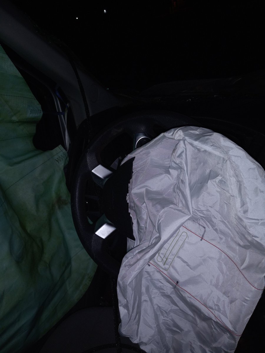 dingleballer's tweet image. Srupid Fucking Car
