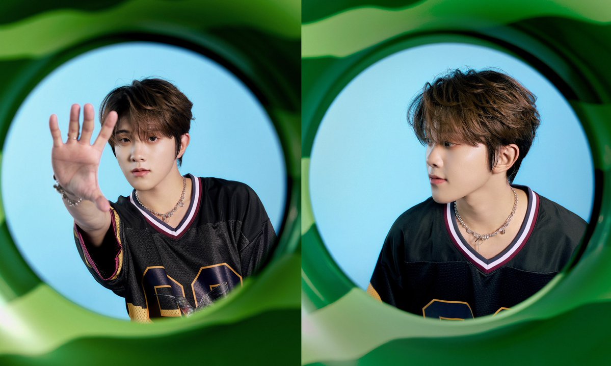 zhangxingtehyh's tweet image. ✨25.6.28 张星特星球胶卷 Weibo 2 (3/4)✨
Zhang Xingte Meet Blueberry Music Festival photoshoot 📸
Music festival: youtube.com/playlist?list=…
Live music: youtube.com/playlist?list=…
Music: youtube.com/playlist?list=…
💙💜 @zhangxingte_🌟
#张星特 #張星特 #ZhangXingte #จางซิงเท่อ