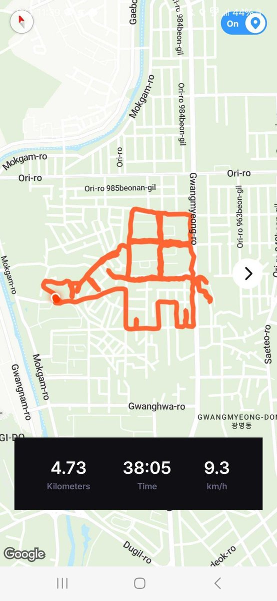 HwangInjong's tweet image. #Superwalkart, #Artrun, #runart, #Superwalk

짐을 든 코끼리