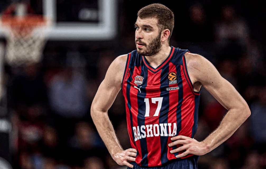 Hoopfellas_gr's tweet image. Σήμερα στο Hoopfellas Show🏰
🎯 O Ρογκαβόπουλος στο μπάσκετ του Άταμαν. Τι να περιμένουμε ρεαλιστικά & που μπορεί να φτάσει☘️
🔴🟢 Βassey, ανανέωση Fournier, o Boston Jr. & η περίπτωση Thomas Bryant.
🕥 17:30 @foxbet_gr
🔗 tinyurl.com/5ksywdhc
#paobc #OlympiacosBC